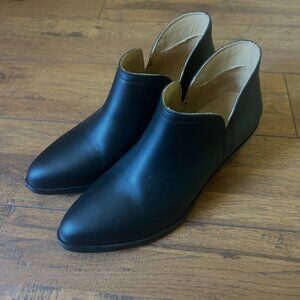 Nisolo Mia Everyday Ankle Bootie Black Women's Size 8